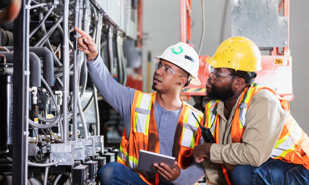 Best Commercial Electrician Services  in Cuero, TX